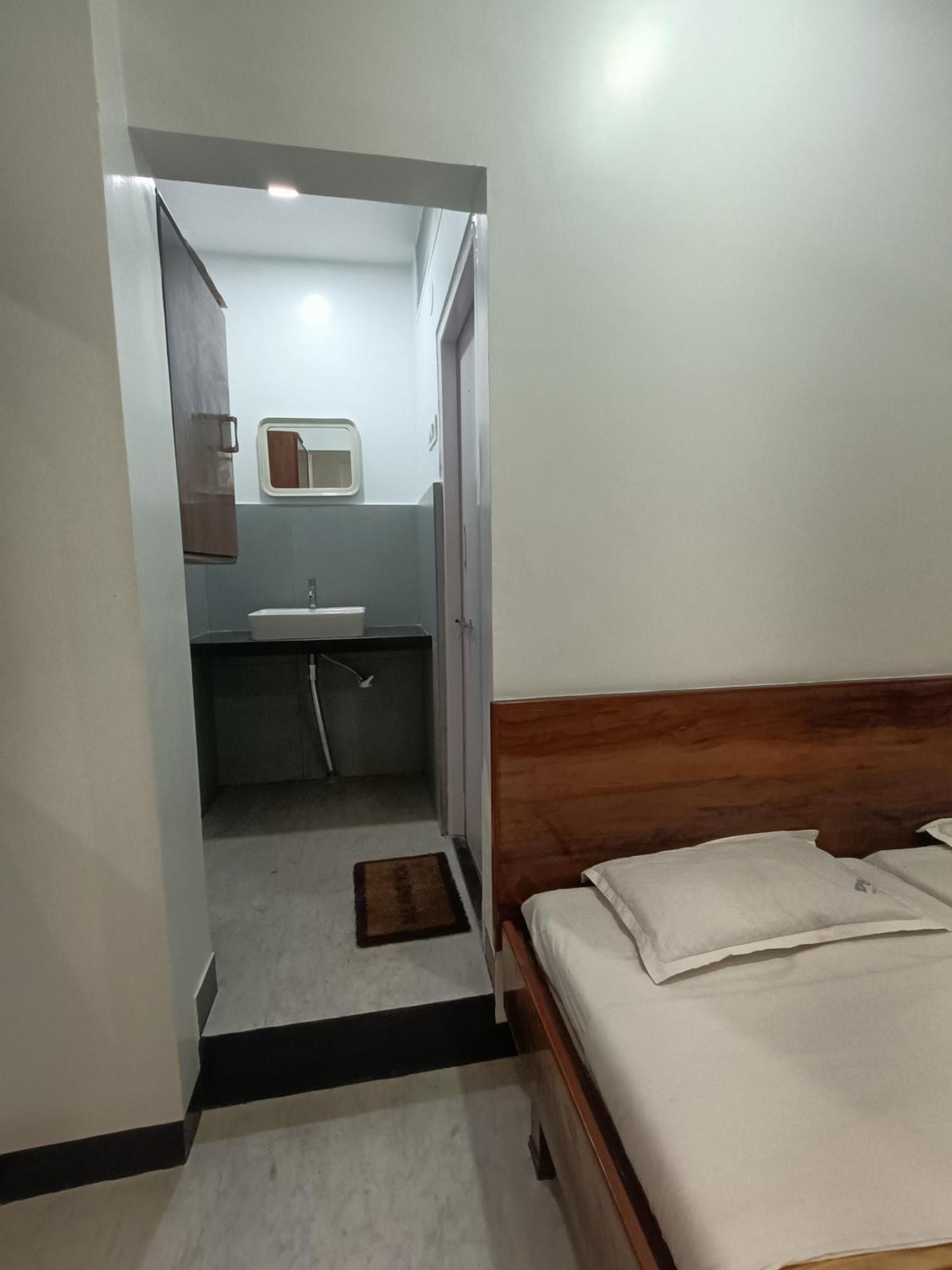 Hotel Parth Residency Kolhapur Luaran gambar