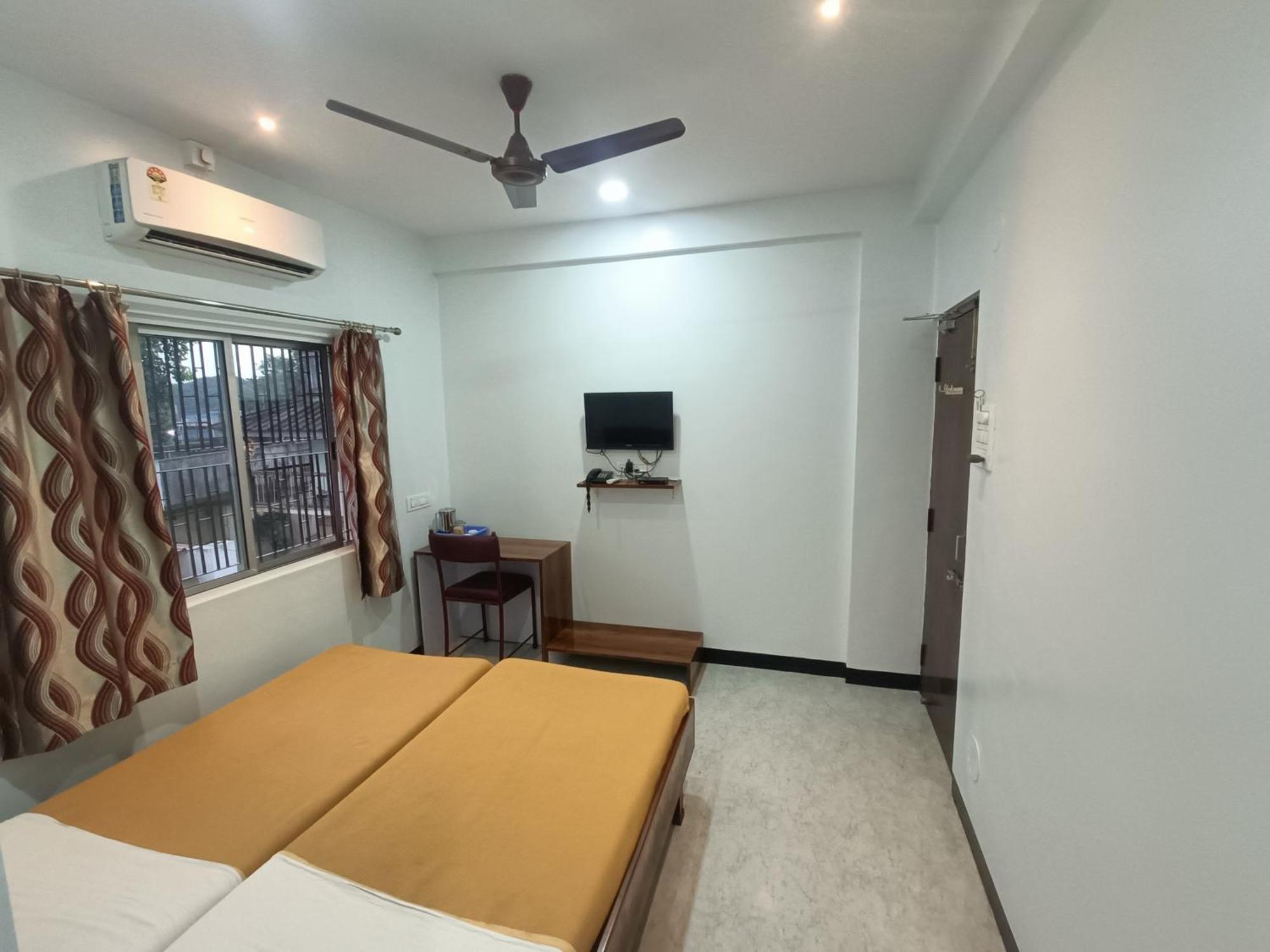 Hotel Parth Residency Kolhapur Luaran gambar