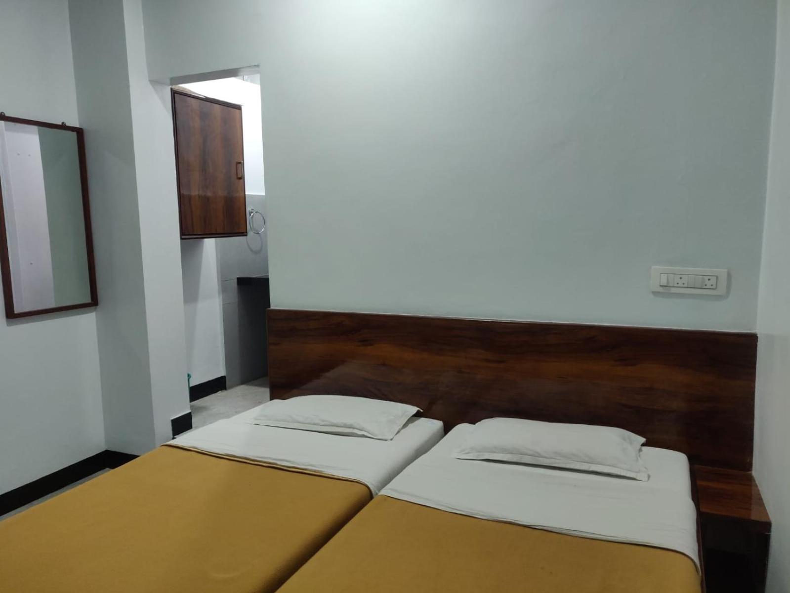 Hotel Parth Residency Kolhapur Luaran gambar